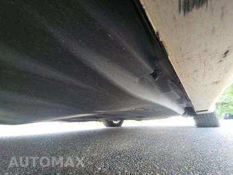 2020 Chrysler Voyager LXi 121.6" WB – miniatura 4