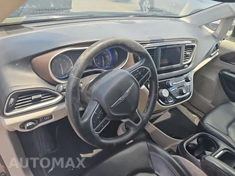2020 Chrysler Voyager LXi 121.6" WB - miniatura 10