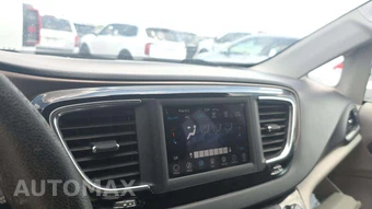 2020 Chrysler Voyager LXi 121.6" WB - miniatura 19