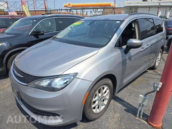 2020 Chrysler Voyager LXi 121.6" WB