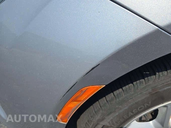 2020 Chrysler Voyager LXi 121.6" WB – miniatura 23