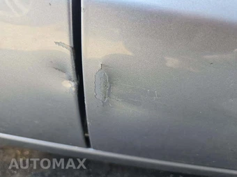 2020 Chrysler Voyager LXi 121.6" WB – miniatura 25
