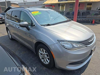 2020 Chrysler Voyager LXi 121.6" WB – miniatura 4