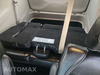 2020 Chrysler Voyager LXi 121.6" WB - miniatura 14