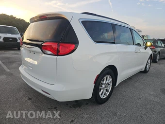 2020 Chrysler Voyager LXi 121.6" WB - miniatura 4