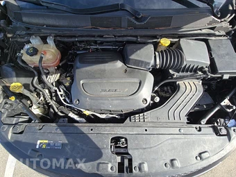 2020 Chrysler Voyager LXi 121.6" WB - miniatura 16