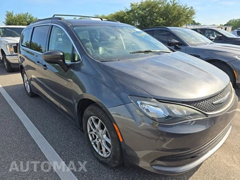 2020 Chrysler Voyager LXi 121.6" WB - miniatura 3