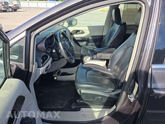 2020 Chrysler Voyager LXi 121.6" WB - miniatura 7