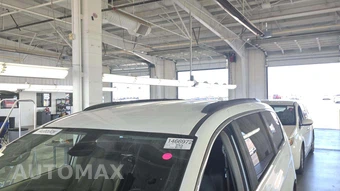2020 Chrysler Voyager LXi 121.6" WB – miniatura 19