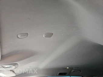2020 Chrysler Voyager LXi 121.6" WB – miniatura 21