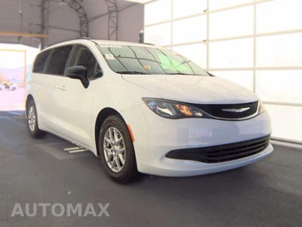 2020 Chrysler Voyager LXi 121.6" WB – miniatura 3