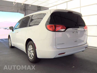 2020 Chrysler Voyager LXi 121.6" WB – miniatura 6
