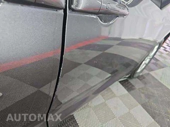 2020 Chrysler Voyager LXi 121.6" WB - miniatura 26