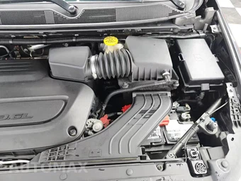 2020 Chrysler Voyager LXi 121.6" WB - miniatura 29