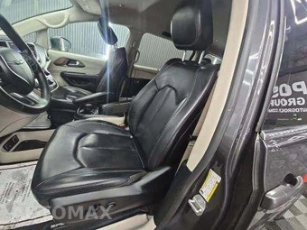 2020 Chrysler Voyager LXi 121.6" WB - miniatura 6