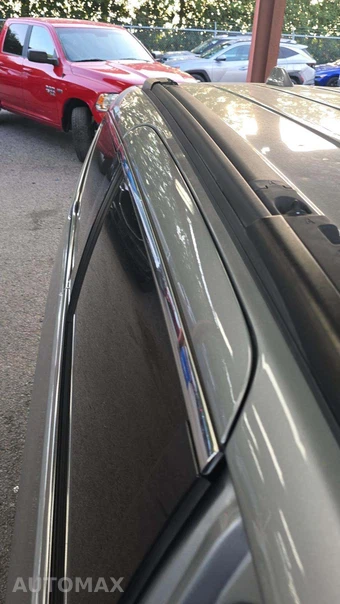 2020 Chrysler Voyager LXi 121.6" WB - miniatura 25