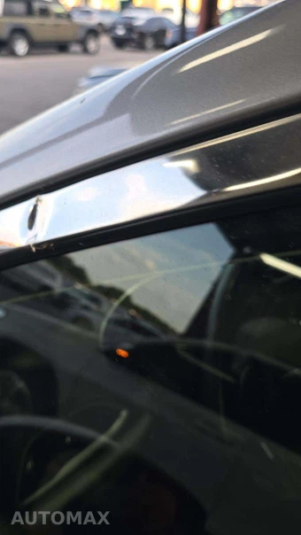 2020 Chrysler Voyager LXi 121.6" WB - miniatura 36