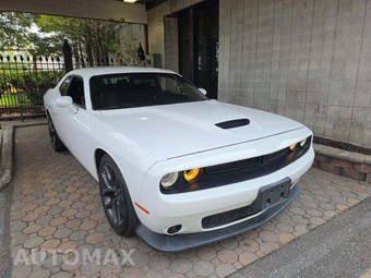 2020 Dodge Challenger GT - miniatura 4
