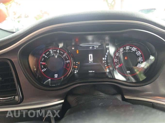 2020 Dodge Challenger GT - miniatura 9