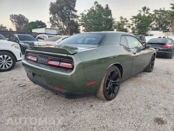 2020 Dodge Challenger R/T - miniatura 12