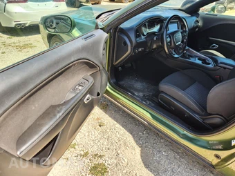 2020 Dodge Challenger R/T - miniatura 13