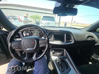 2020 Dodge Challenger R/T - miniatura 11