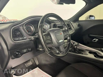 2020 Dodge Challenger R/T - miniatura 10