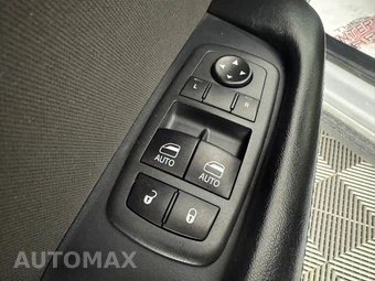 2020 Dodge Challenger R/T - miniatura 34