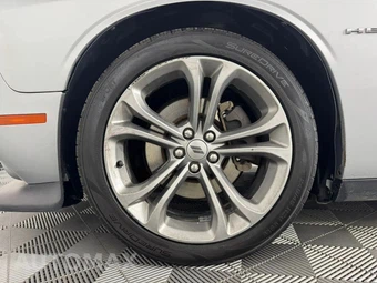 2020 Dodge Challenger R/T - miniatura 36