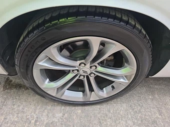2020 Dodge Challenger R/T - miniatura 10