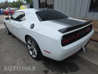 2020 Dodge Challenger R/T - miniatura 6