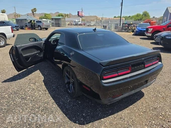 2020 Dodge Challenger R/T – miniatura 2