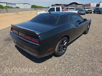 2020 Dodge Challenger R/T – miniatura 3