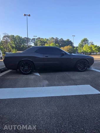 2020 Dodge Challenger R/T Scat Pack - miniatura 12