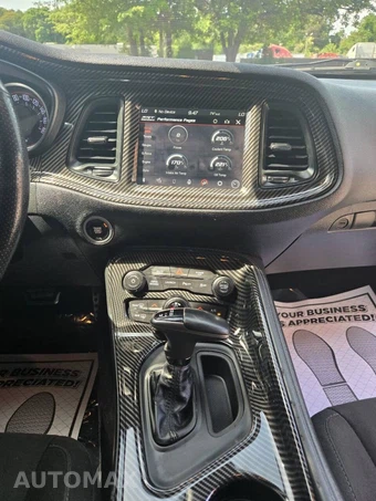 2020 Dodge Challenger R/T Scat Pack - miniatura 15
