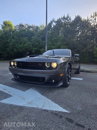2020 Dodge Challenger R/T Scat Pack - miniatura 4
