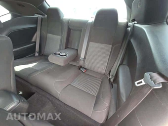 2020 Dodge Challenger SXT – miniatura 13