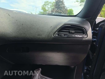 2020 Dodge Challenger SXT – miniatura 19