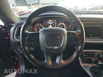 2020 Dodge Challenger SXT – miniatura 10