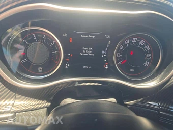 2020 Dodge Challenger SXT - miniatura 6
