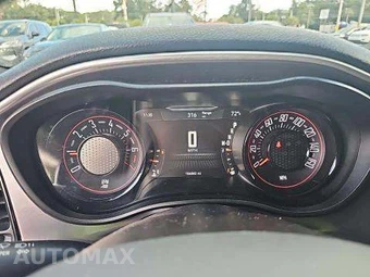 2020 Dodge Challenger SXT – miniatura 10