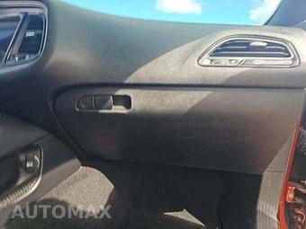 2020 Dodge Challenger SXT – miniatura 20