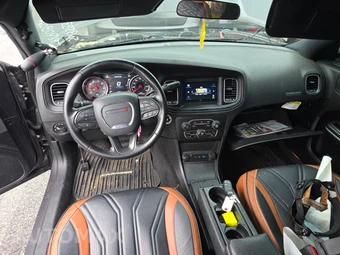 2020 Dodge Charger Police - miniatura 11