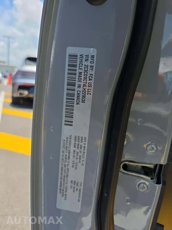 2020 Dodge Charger R/T – miniatura 5