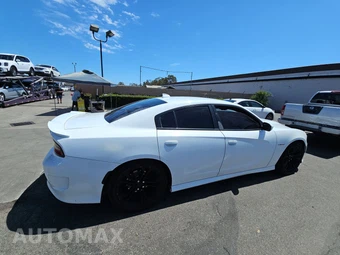 2020 Dodge Charger R/T – miniatura 4