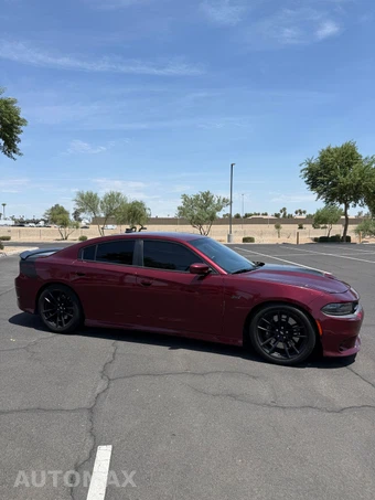 2020 Dodge Charger Scat Pack - miniatura 9
