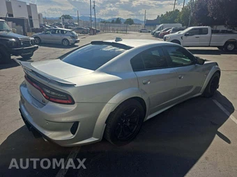 2020 Dodge Charger Scat Pack Widebody – miniatura 3