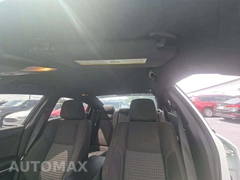 2020 Dodge Charger SXT – miniatura 11