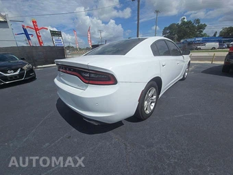 2020 Dodge Charger SXT – miniatura 3