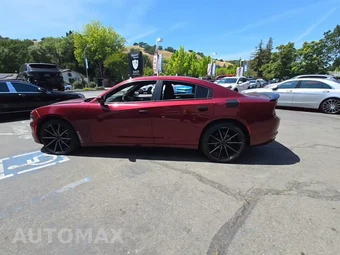 2020 Dodge Charger SXT – miniatura 3